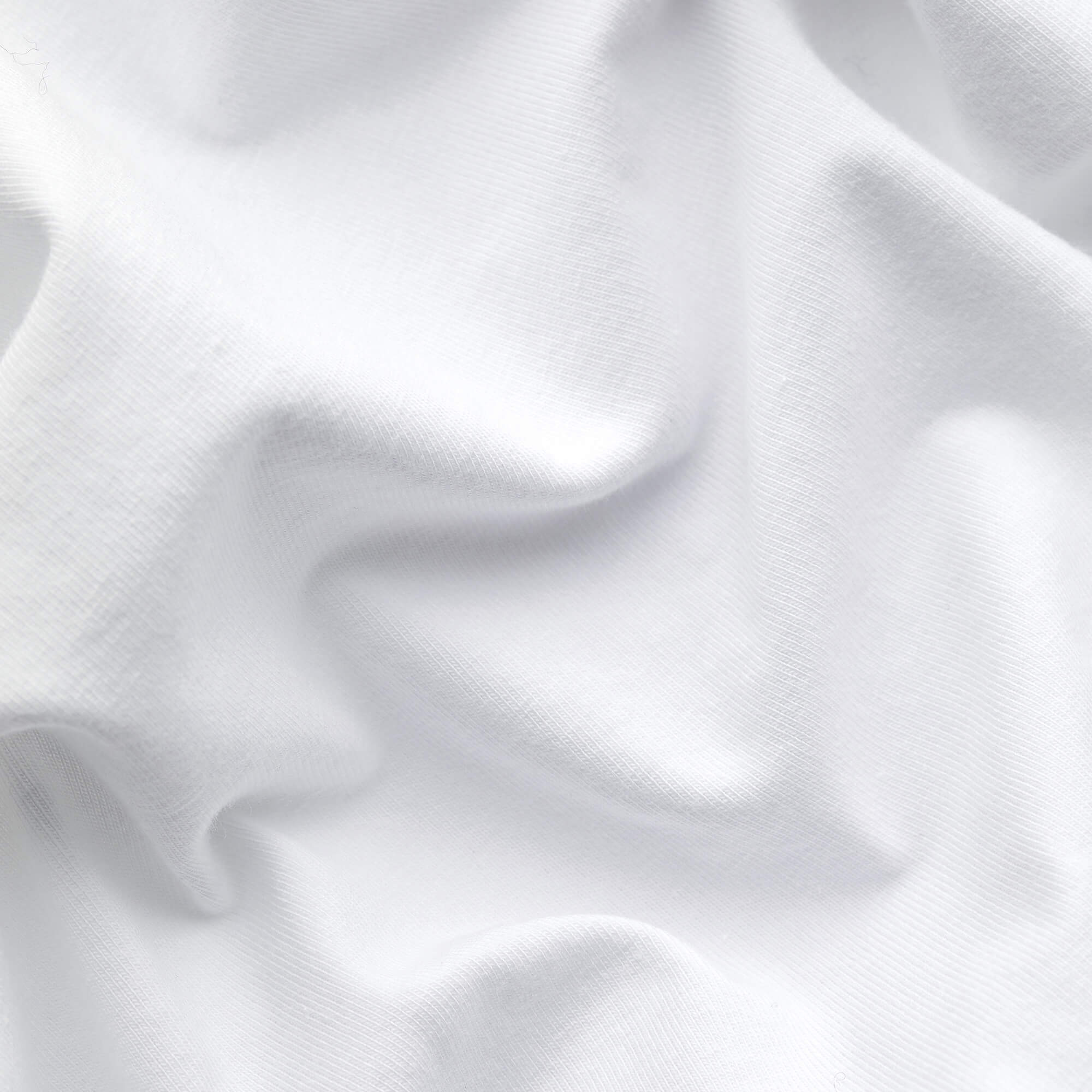 Spannbettlaken Pure von Schlafgut in Farbe full-white aus 95% Bio-Baumwolle und 5% Elasthan Stoff